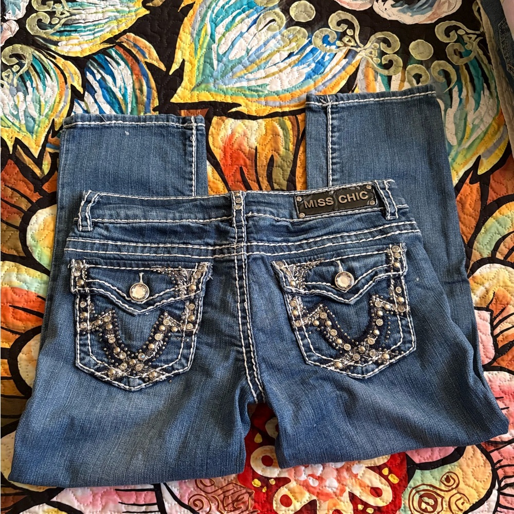 MISS CHIC Capris